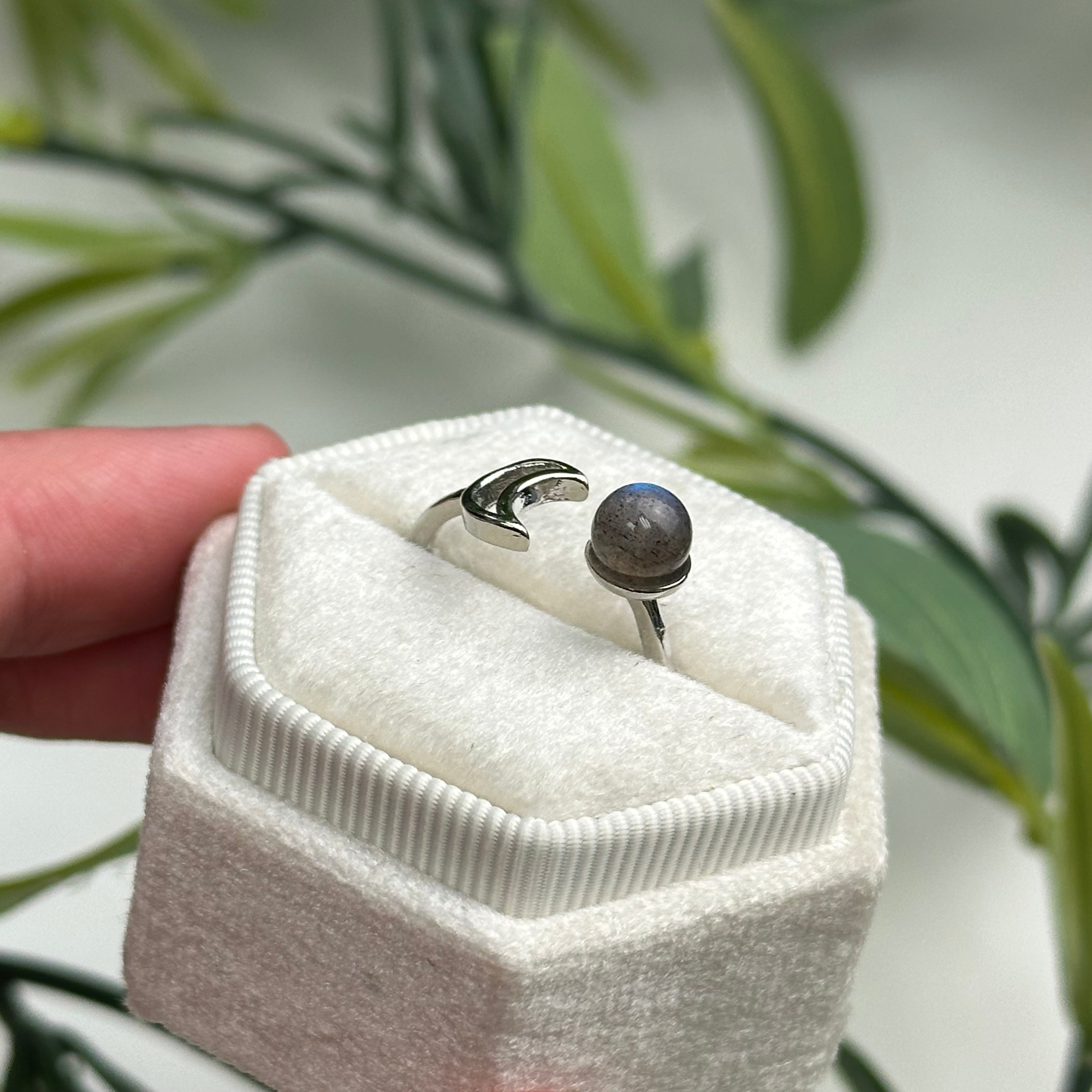 Adjustable Labradorite Moon Rings