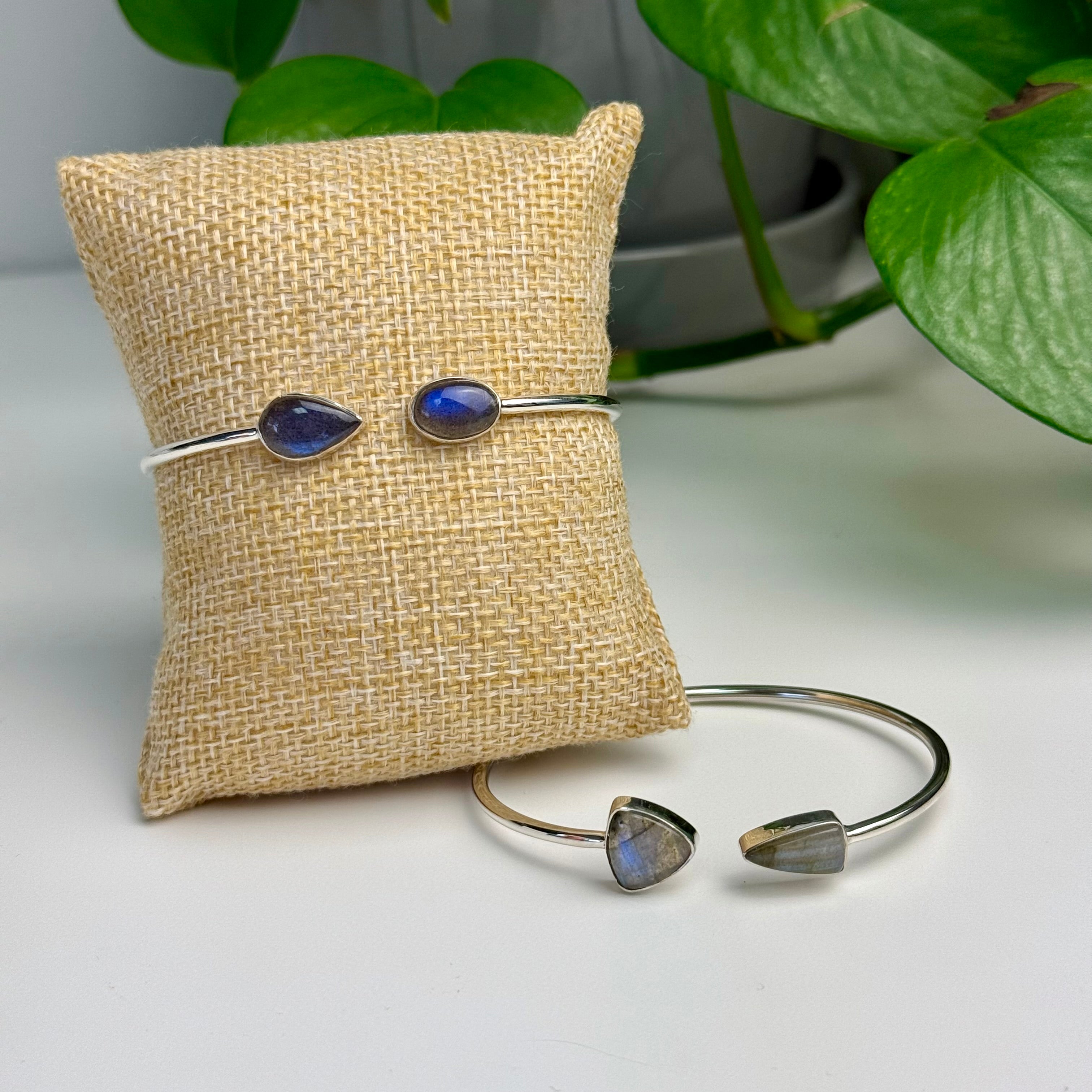 Labradorite Twist Bracelet
