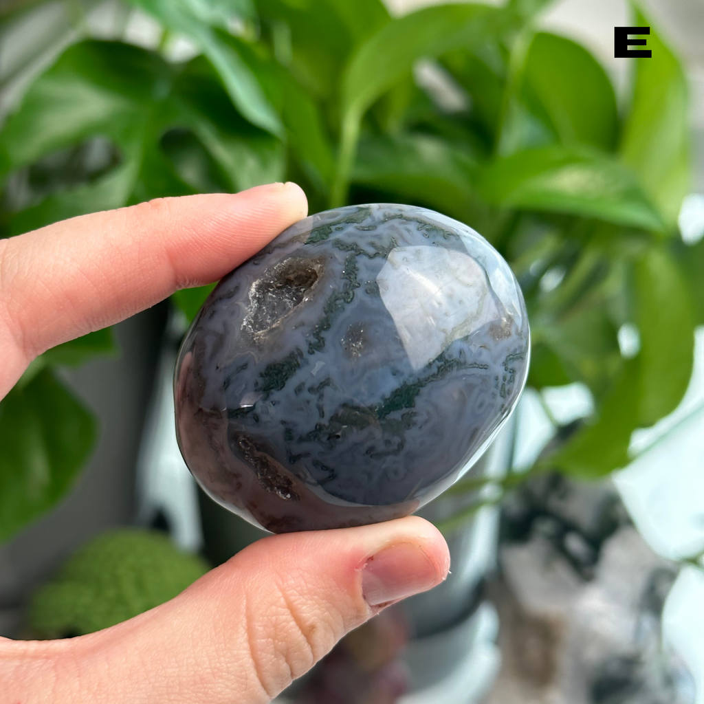 Moss Agate Palmstones